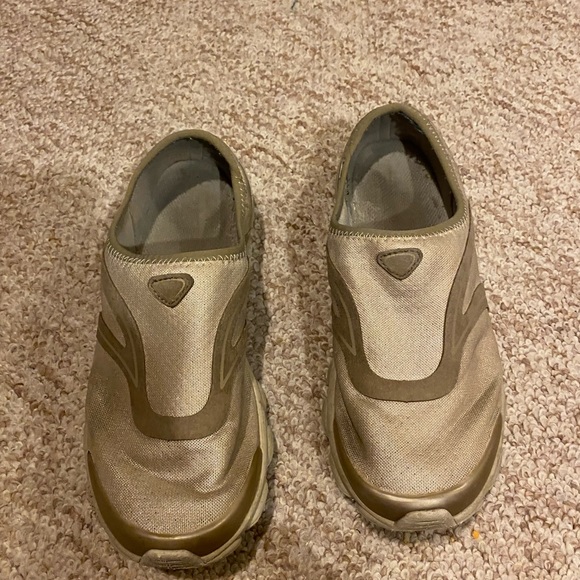 Easy spirit slip on sneaker shoes 8.5 WW - Picture 2 of 6